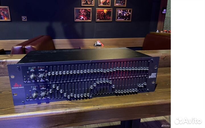 Графический эквалайзер / лимитер dbx 2231