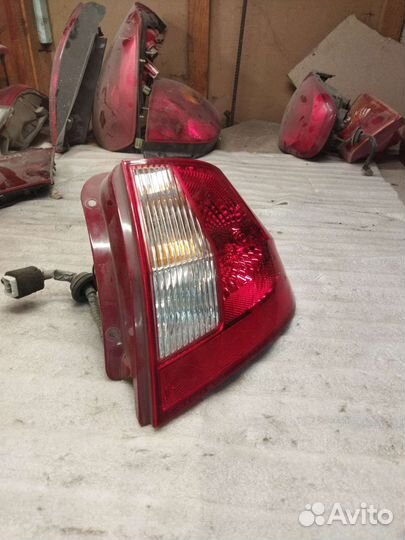 Фонарь правый Hyundai Getz 92402м0000