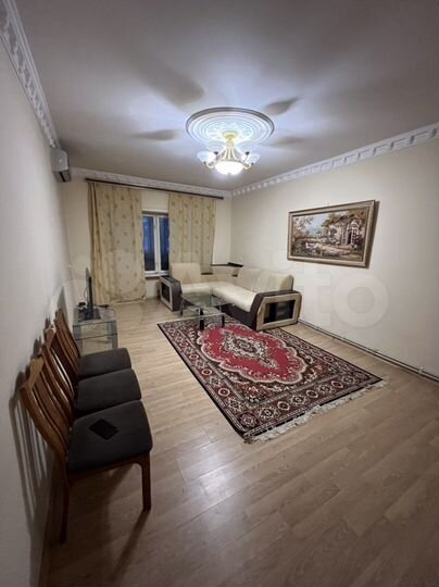3-к. квартира, 70 м², 3/3 эт.