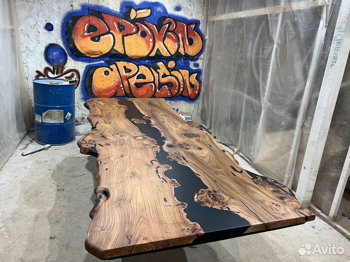 Стол из Слэба