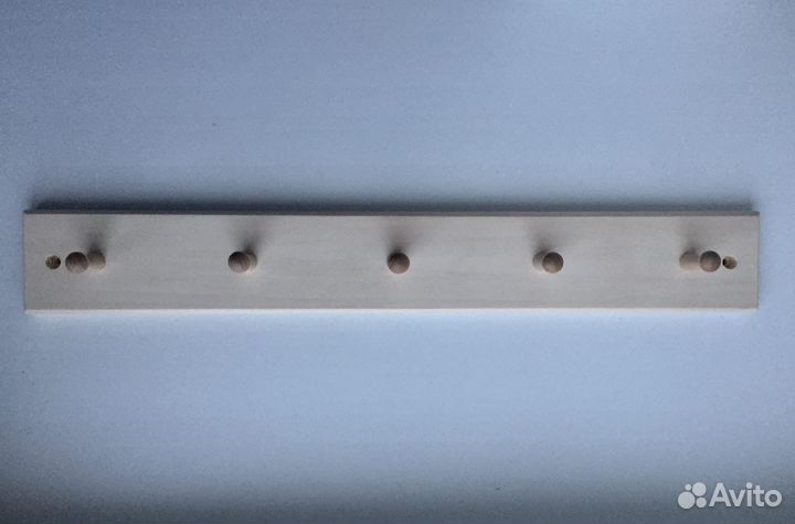 Вешалка настенная