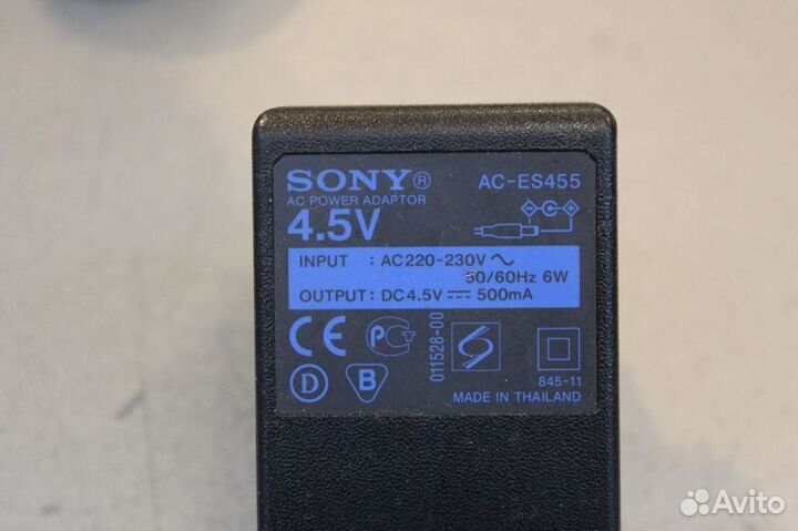 Зарядное устройство Sony