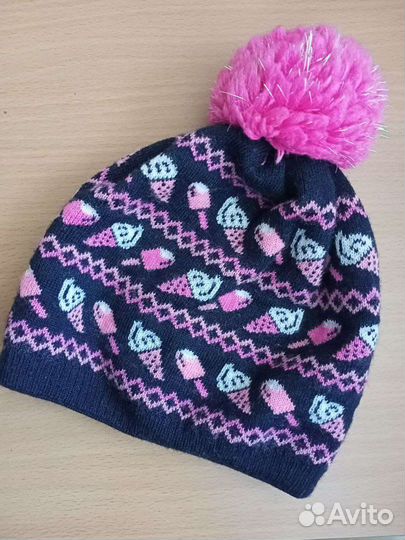 Шапка детская в идеальном состоянии