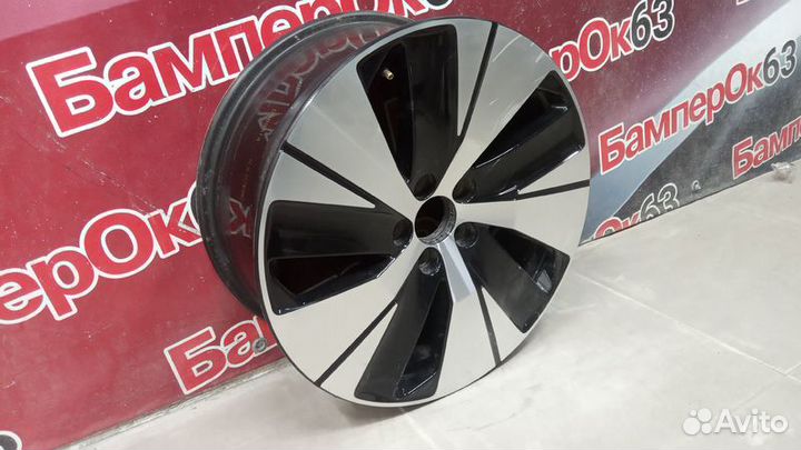 Volvo S40 2019- Диск литой колесный б/у