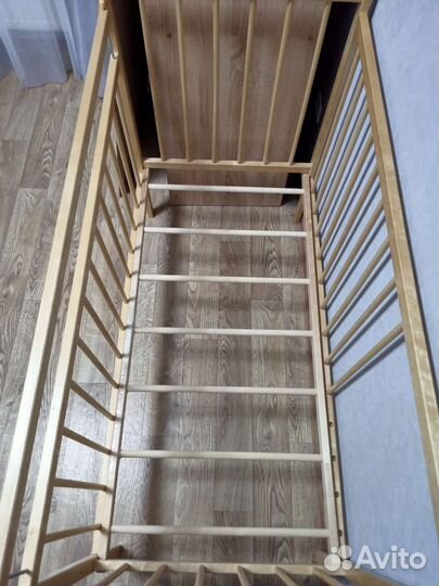 Детская кроватка с матрасом 120*60