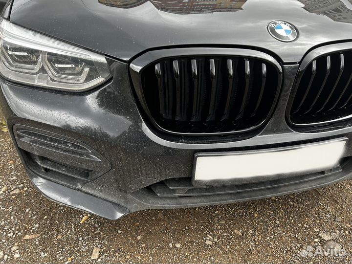 Решетка радиатора BMW X3 G01 X4 G02 ноздри