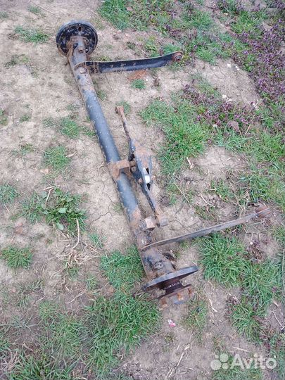 Задняя балка Nissan