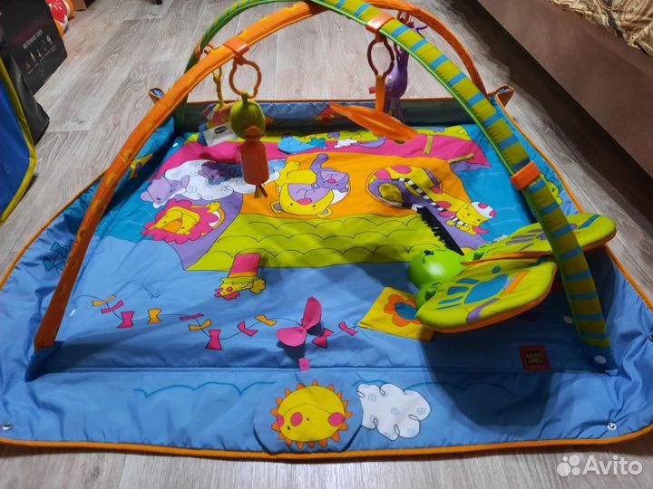 Развивающий коврик tiny love