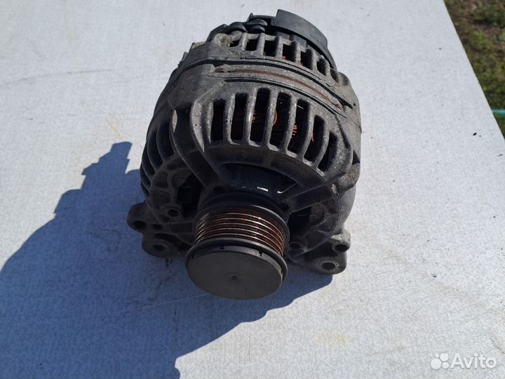 Генератор Volkswagen Sharan 2000-2009 AUY