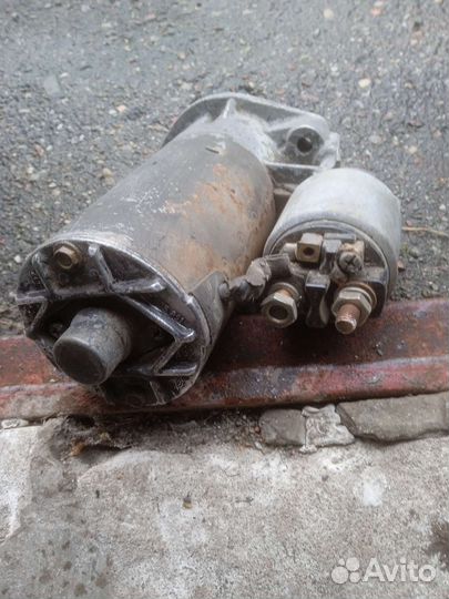 Стартер на Фольксваген Шаран 2001г2.0 бензин. Мех