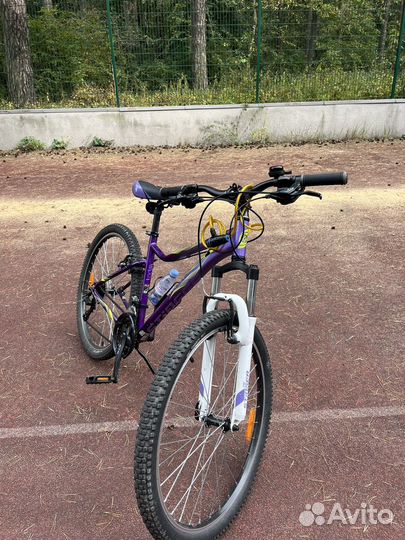 Женский велосипед Stinger Laguna Std