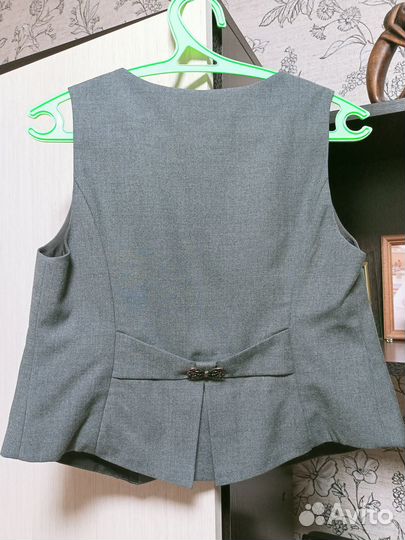 Жилет школьный для девочки 146