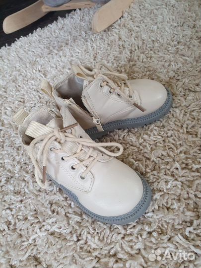 Ботинки на девочку 21