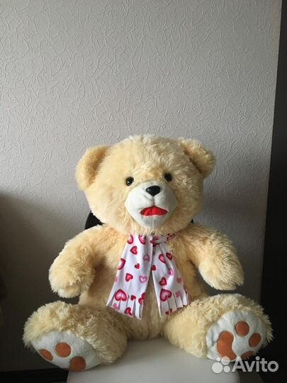 Плюшевый медведь 65см