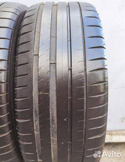 Michelin Pilot Sport 4 235/45 R19 99Y