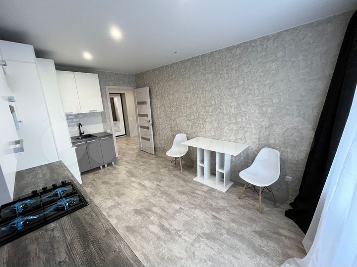 1-к. квартира, 50 м², 2/10 эт.