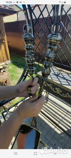 Мангал с крышей