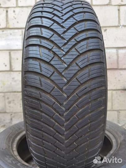 Kleber Quadraxer 2 185/60 R15 84T