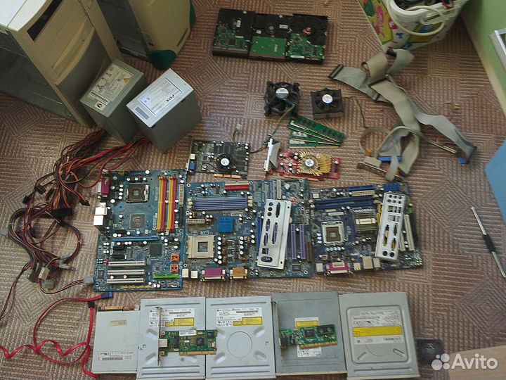 Компьютерные запчасти