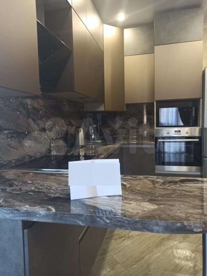 1-к. квартира, 61 м², 2/9 эт.