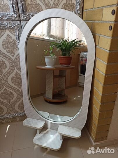 Зеркало настенное б/у