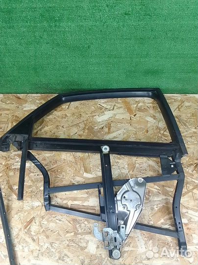 Рамка двери задняя правая Audi A6 C5 1997-2004