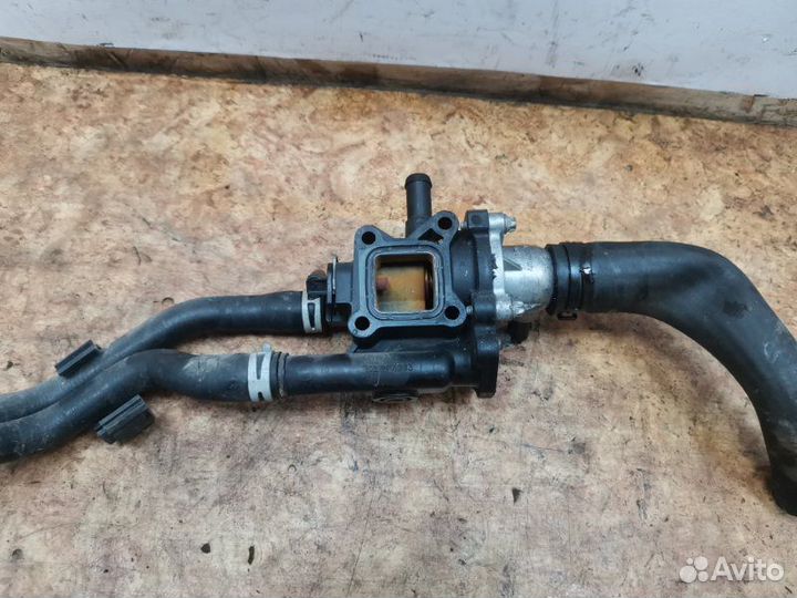 Корпус термостата Opel Astra H хетчбек 1.8 Z18XER