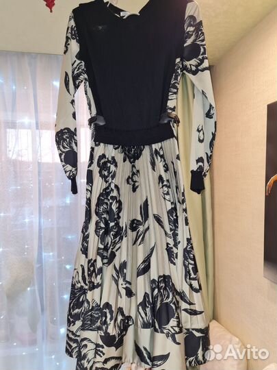 Платье женское 42 44