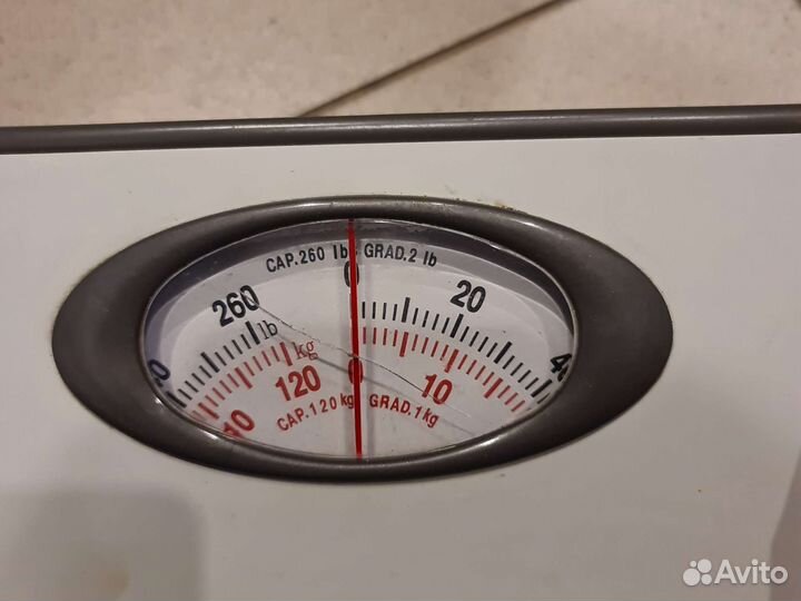 Напольные весы scarlett england