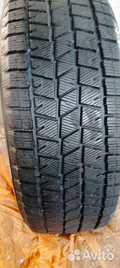 Sailun Ice Blazer Arctic SUV 235/60 R18 107T