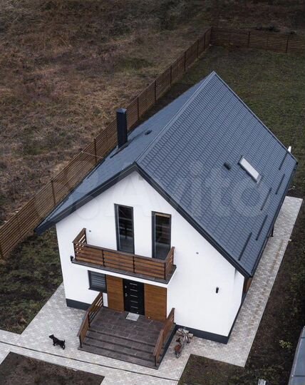 Дом 130 м² на участке 4 сот.