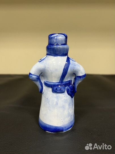 Статуэтка Гжель Постовой Регулировщик 13 см