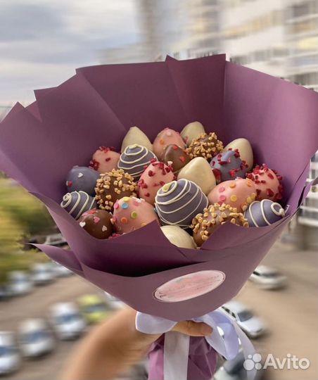 Набор из клубники в шоколаде