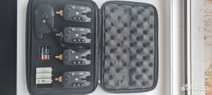 Cигнализатор с пейджером Hoxwell HL 46 (4+1)