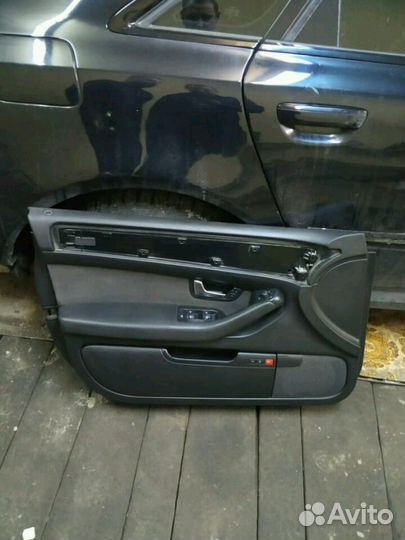 Комплект обшивок на Ауди А8 Д3