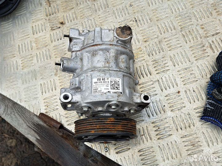 Компрессор кондиционера Поло 2022 1.6 cwva