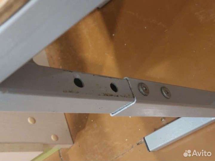 Растущая парта и стул бу