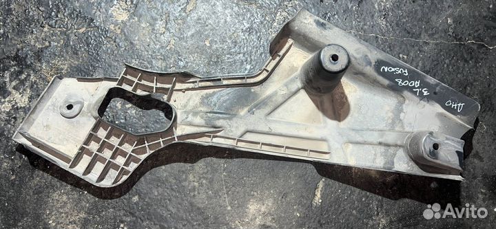 Защита бампера заднего левая Ford Fusion (USA)