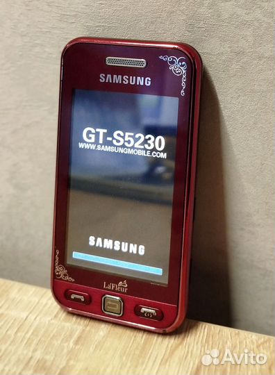 Samsung La Fleur GT-S5230, 2 ГБ