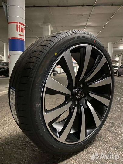 Колёса в сборе на Range Rover R22