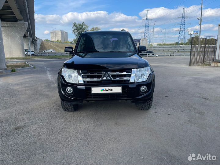 Mitsubishi Pajero, 2012