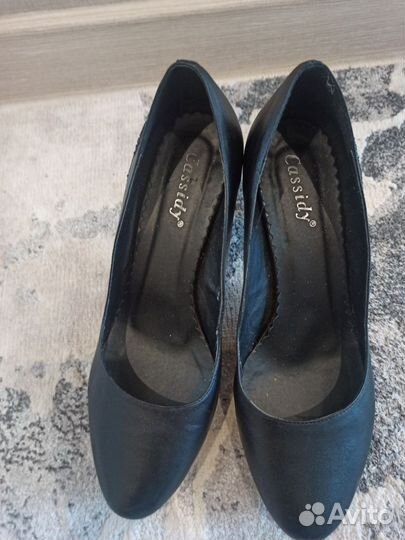 Туфли женские 38 размер черные