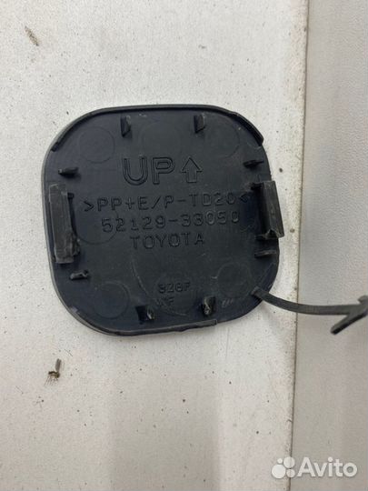 Заглушка буксировочная Toyota Camry V50 2011-2014