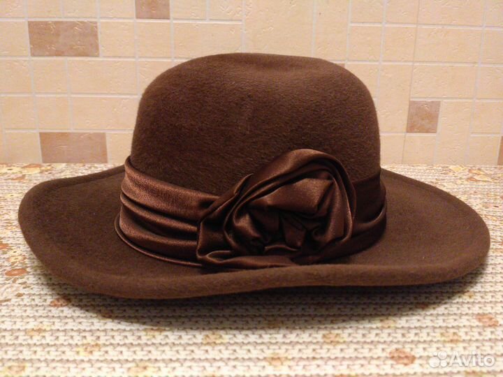 Шляпа фетровая широкополая