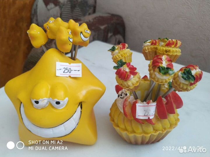 Подставка с шпажками канапе не б