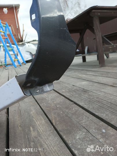 Крыло Toyota sienta переднее левое оригинал 06-15