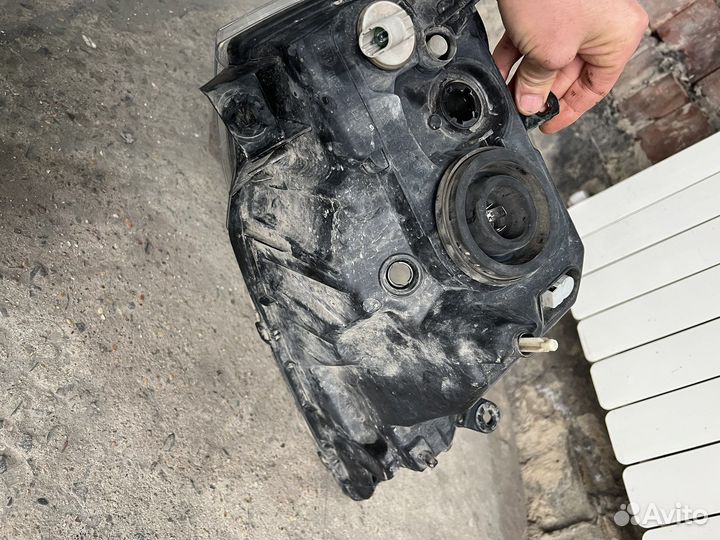 Передние фары LADA largus