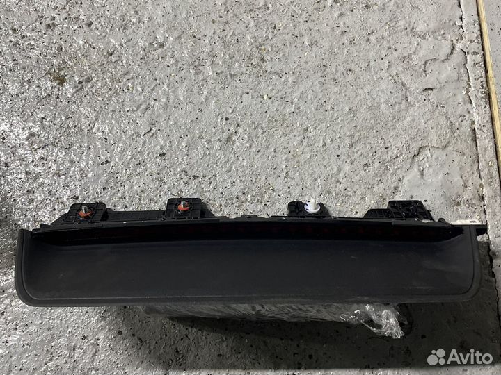 Фонарь стоп сигнал задний kia k5