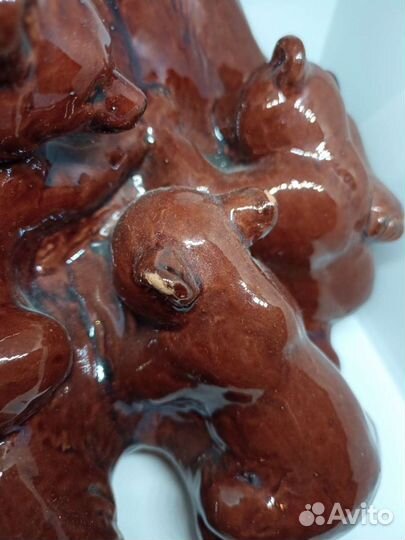 Статуэтка медведица с медвежатами