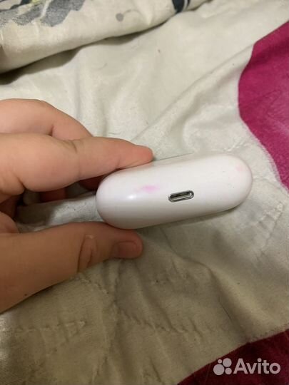 Без проводные наушники бу аир подс но только кейс